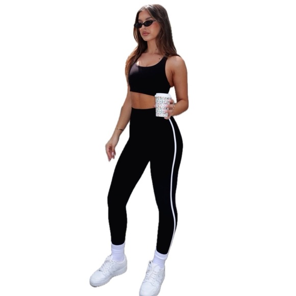 White Fox Active Black Leggings - Picture 1 of 5